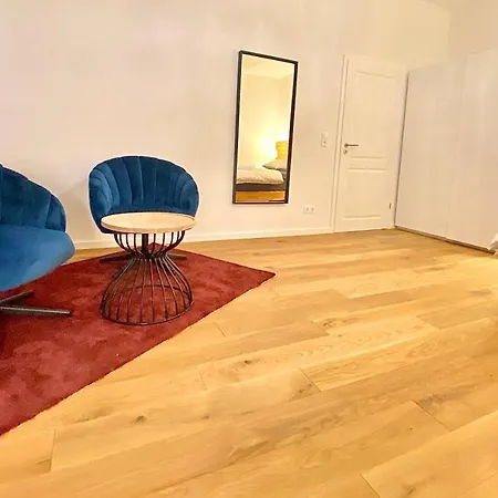 Central, Luxurious And Modern - Perfect Flat For 2 *