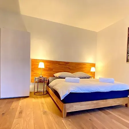 Central, Luxurious And Modern - Perfect Flat For 2 * Wiesbaden